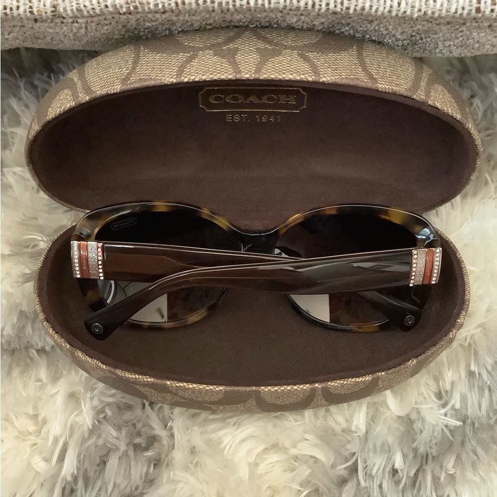 Coach Brown Spotty Tortoise Sunglasses w/ Rhinestone Accents w/ OG case & Cloth - Picture 4 of 7